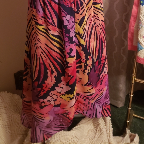 Drawstring Neck Dress - Picture 4 of 8